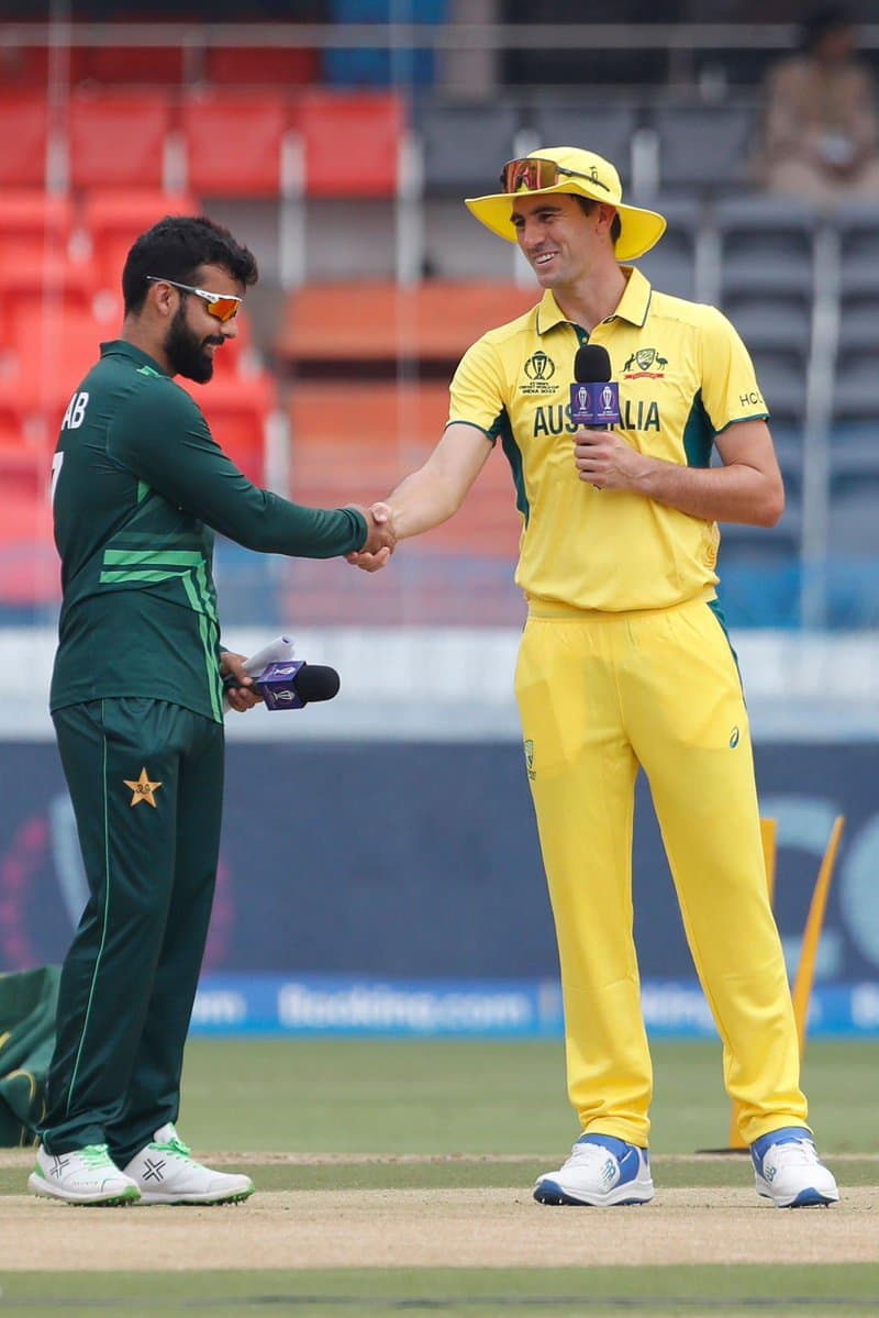 World Cup: Pakistanis are grateful for Unwell Glenn Maxwell’s brave batting….ورلڈ کپ: انجرڈ گلین میکسویل کی دلیرانہ بلے بازی پرپاکستانی شکر گزار….