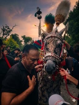 ملک بھر میں چہلمِ شہدائے کربلا ,حضرت امام حسین علیہ السلام کے ماتمی جلوس ,علم و ذوالجناح.