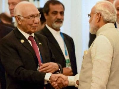 Indian PM. Modi trying to divert world attention from the grim, India should recognize that ‘’Kashmir issue’’ cannot be resolved by bullets, Sertaj Aziz By, Asghar Ali Mubarak Islamabad- The Adviser to Prime Minister of Pakistan on Foreign Affairs Mr. Sertaj Aziz while responding to Indian Prime Minister Narendra Modi’s on Independence Day speech, said, that Mr. Modi was only trying to divert world attention from the grim tragedy that has been unfolding in the Indian Occupied Kashmir over the past five weeks. Thousands of unarmed youth are protesting every day for their right of self determination. More than 70 innocent Kashmiris have been killed and more than 6000 injured. There is constant curfew and complete media blackout for the past 37 days. These events have nothing to do with terrorism. It is an indigenous movement for self determination, a right promised to the Kashmir’s by the UN Security Council. At this time, the contrast between the Indian Occupied Kashmir and the Azad Jammu and Kashmir could not be more stark. Prime Minister Modi’s reference to Balochistan, which is an integral part of Pakistan, only proves Pakistan’s contention that India through its main intelligence agency RAW, has been fomenting terrorism in Balochistan. This, Mr. Aziz added, was also confirmed by the public confession of RAW’s active service Naval Officer, Kulbhushan Yadav in March this year. India is a large country, in fact the second largest in the world and this must be acknowledged, but a large country does not automatically become a great country, especially when it unleashes such brute force against innocent citizens to suppress their right to protest or when it deliberately uses pallet guns to permanently destroy the eye sight of over 100 youth. India should recognize that the core issue of Kashmir cannot be resolved by bullets. It requires a political solution, through serious negotiations between India and Pakistan, Mr. Aziz said in conclusion.Mean while the Foreign Secretary of Islamic Republic of Pakistan H.E.Mr. Aizaz Ahmad Chaudhry called in the Indian High Commissioner H.E.Mr.Gautam Bambawale this afternoon (15 August 2016) and handed over a letter addressed to his Indian counterpart, inviting him to visit Pakistan for talks on Jammu and Kashmir dispute that has been the main bone of contention between India and Pakistan.The letter highlights the international obligation of both the countries, India and Pakistan, to resolve the Jammu and Kashmir dispute, in accordance with the UN Security Council resolutions.