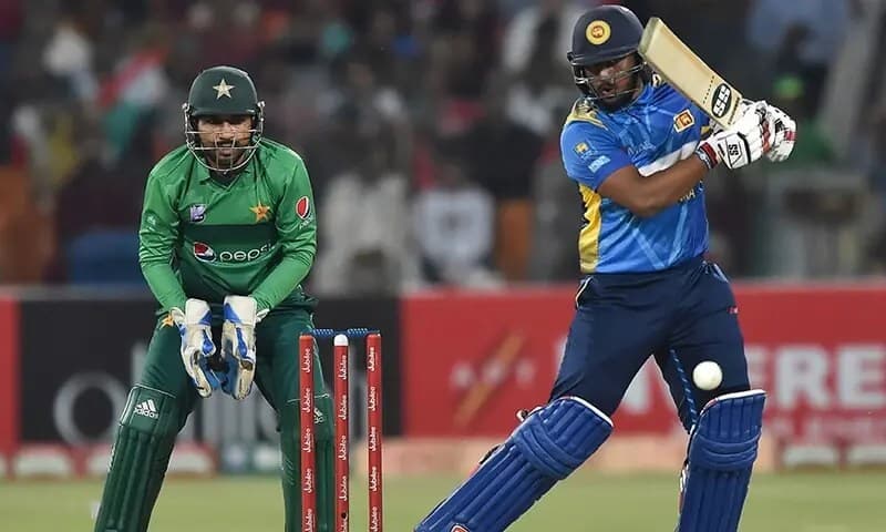 Rawalpindi resident Ms. Anum Eman has written a letter to the media demanding that the administration pay attention to the traffic problems faced by the citizens during cricket matches in twin cities.راولپنڈی کی رہائشی انعم ایمان کا میڈیا کو لکھے گئے خط میں انتظامیہ سے جڑواں شہر میں کرکٹ میچوں کے دوران ٹریفک مسائل پرتوجہ دینے کا مطالبہ . ..