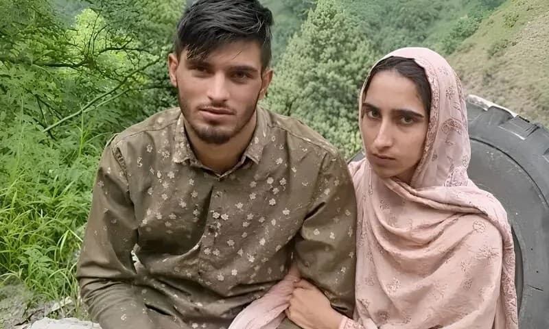 عشق جنون ; ایل او سی پار کرنے والا آزاد کشمیر کا نوجوان بھارتی سیکیورٹی فورسز کی قید سے رہاIshq Junoon: Azad Kashmir youth who crossed the LoC released from captivity by Indian security forcesइश्क जुनून; LoC पार करके आए आज़ाद कश्मीर के युवक को भारतीय सुरक्षा बलों ने कैद से रिहा किया